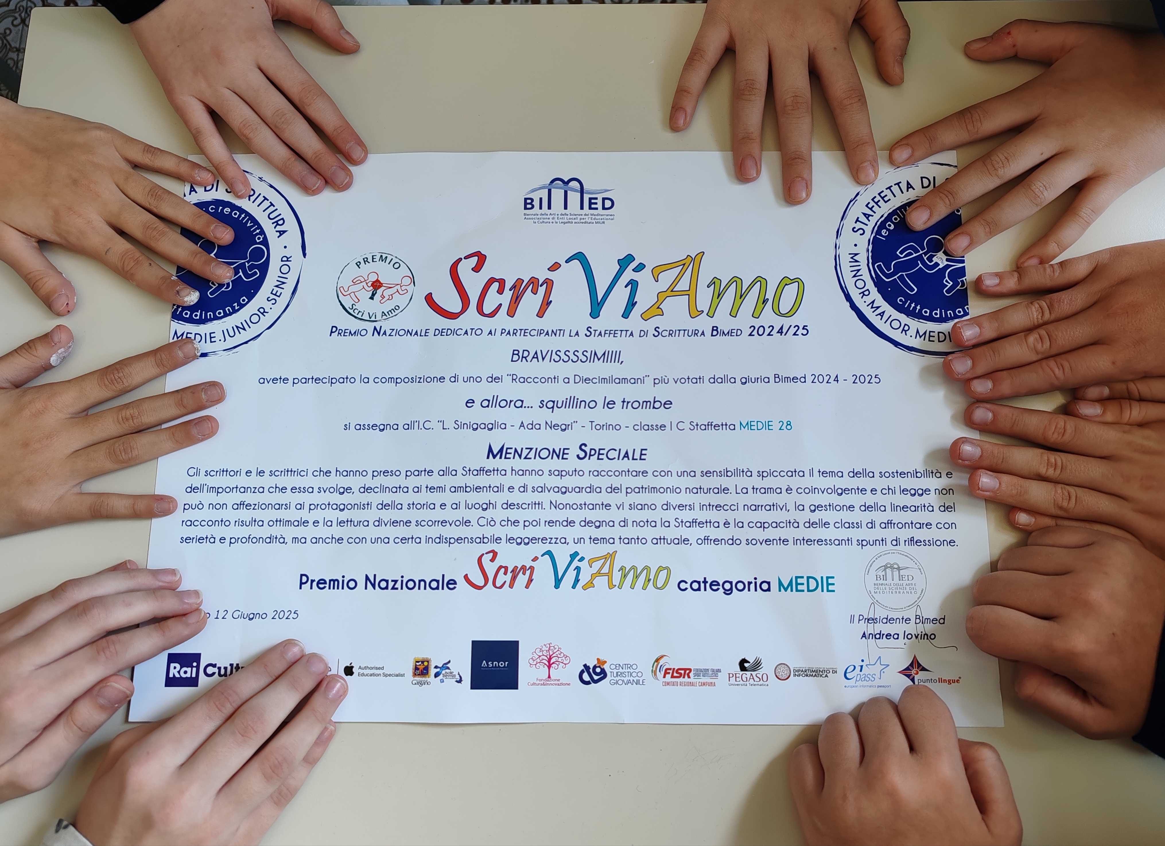 gli alunni della 2C leggono la Menzione